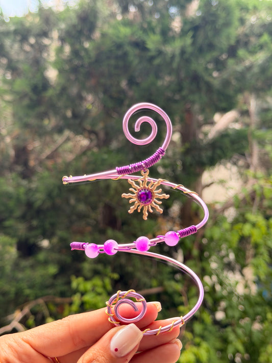 Flora arm cuff