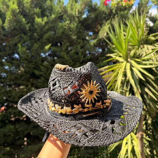 Sora hat