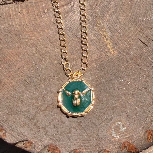 Green bull necklace
